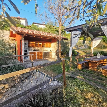 Cebron Family Estate Hotel Branik Luaran gambar