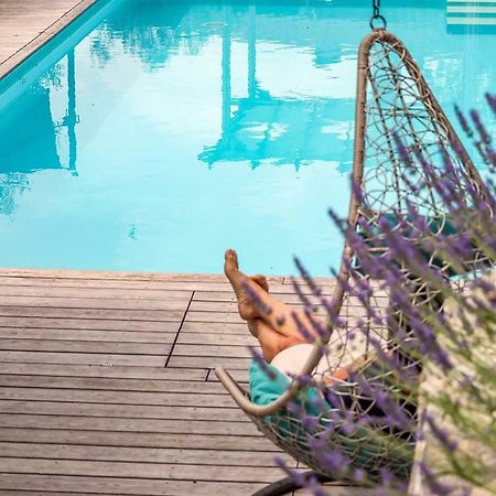 Cebron Family Estate Hotel Branik Luaran gambar