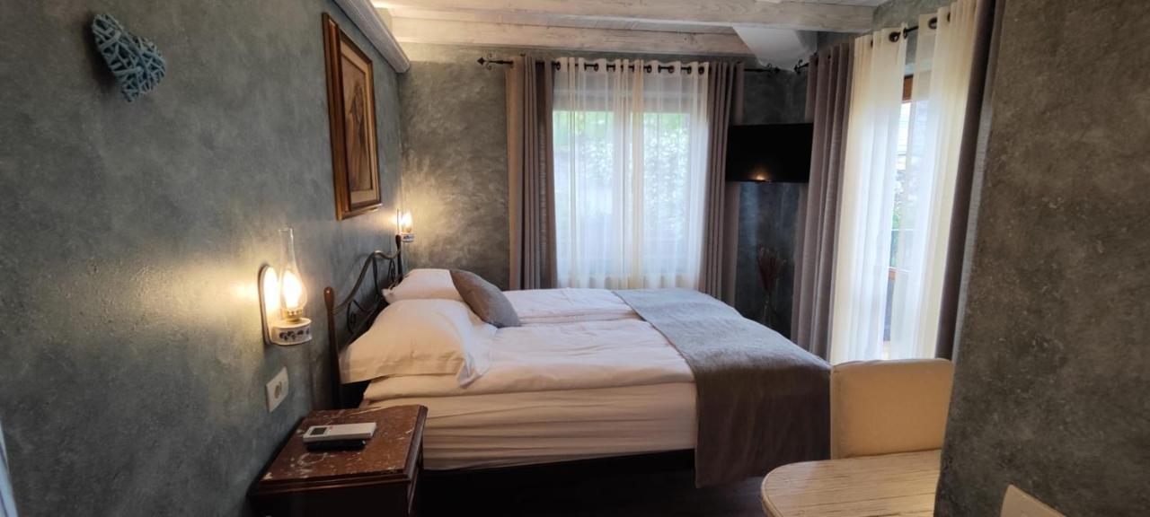 Cebron Family Estate Hotel Branik Luaran gambar