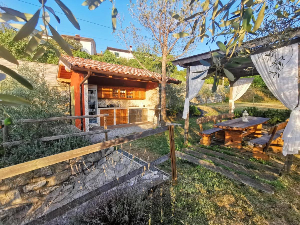 Cebron Family Estate Hotel Branik Luaran gambar