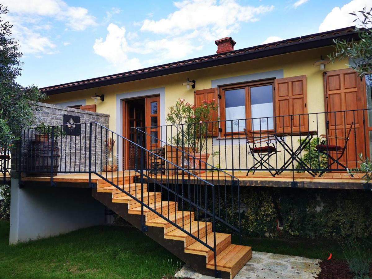 Cebron Family Estate Hotel Branik Luaran gambar