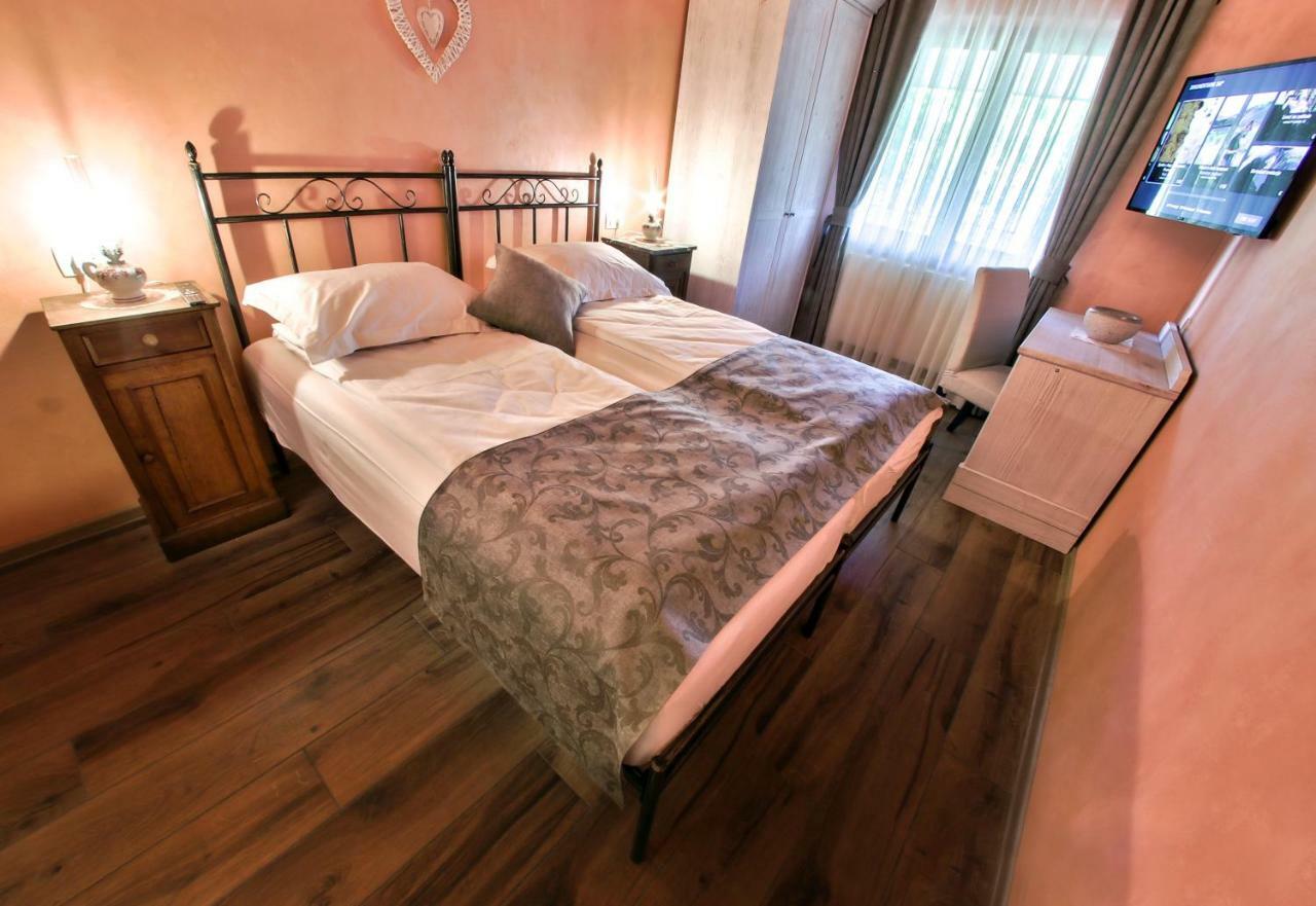 Cebron Family Estate Hotel Branik Luaran gambar