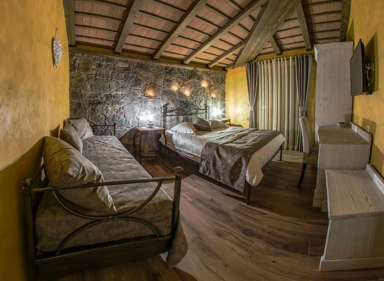 Cebron Family Estate Hotel Branik Luaran gambar